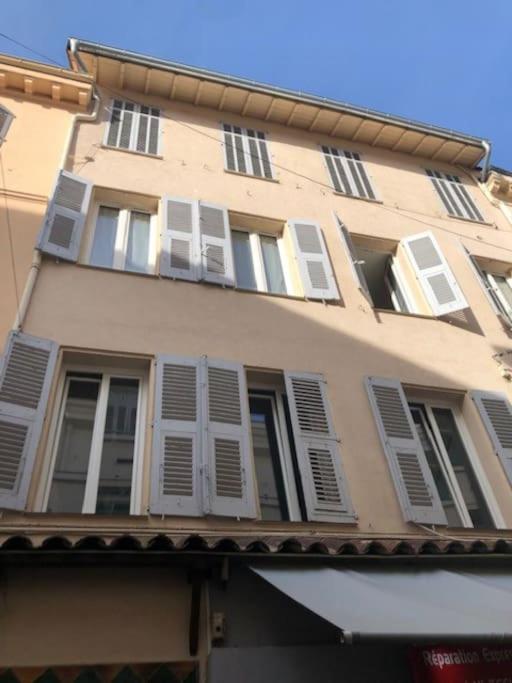 Croisette 8/10 Pers Cannes Exterior foto